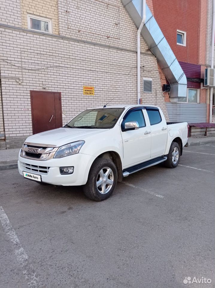 Isuzu D-Max 2.5 AT, 2018, 99 000 км