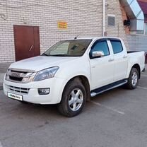 Isuzu D-Max 2.5 AT, 2018, 99 000 км, с пробегом, цена 3 000 000 руб.