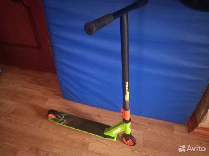 Трюковой самокат