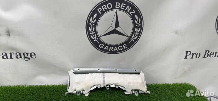 Подушка безопасности коленная водителя A2128601002