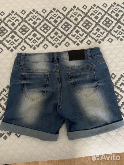 Джинсовые шорты