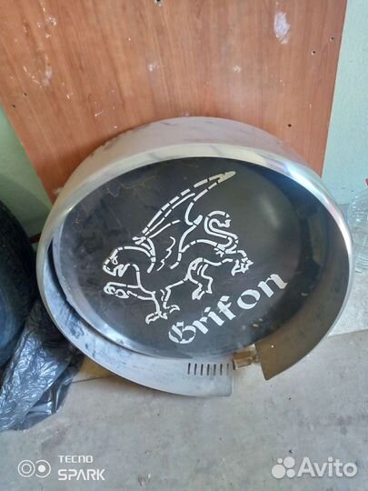 Колпак бокс запасного колеса Toyota