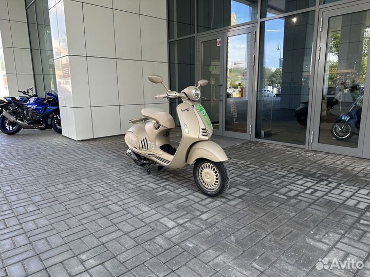 Скутер vespa 946 Dragon 125 (Limited)