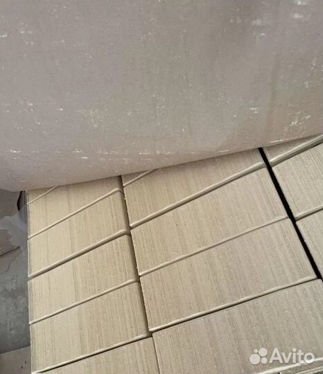 Кирпич облицовочный светлый