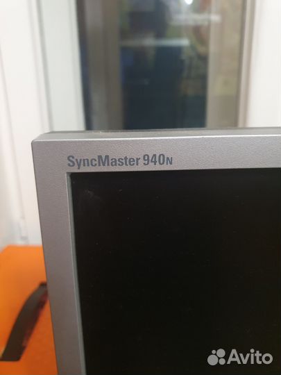 Монитор Samsung syncmaster 940n