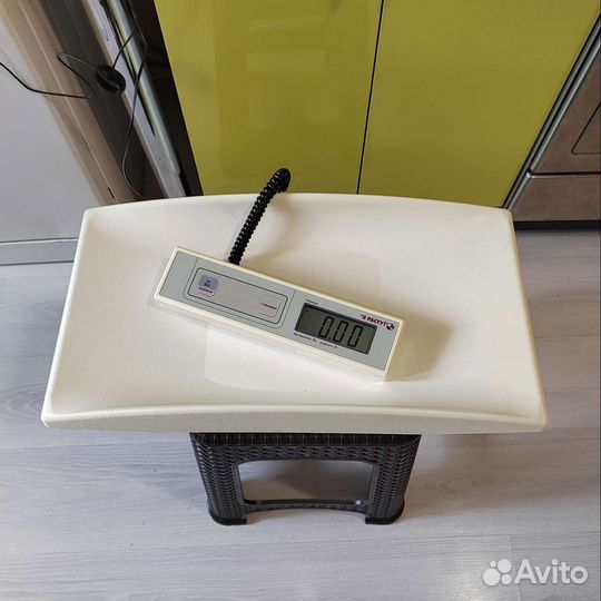 Детские весы для новорождённых