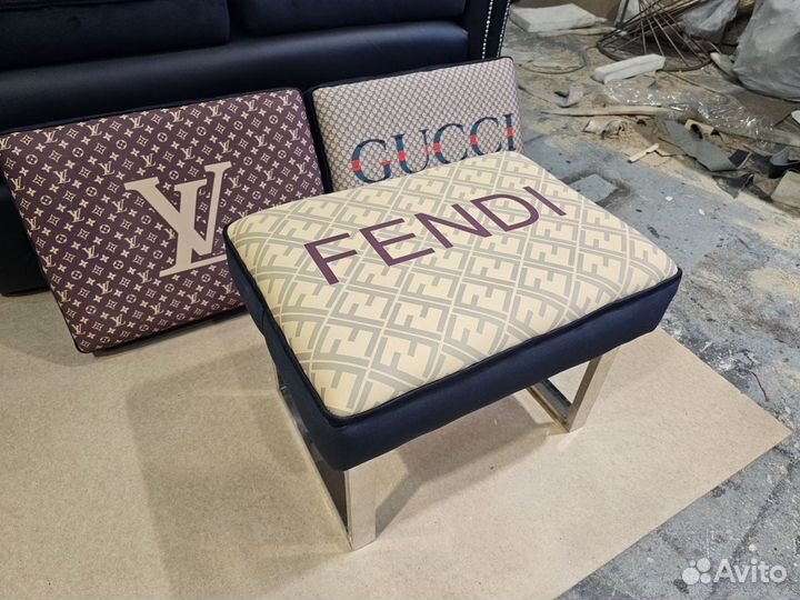 Банкетка fendi в салон красоты, магазин, зал