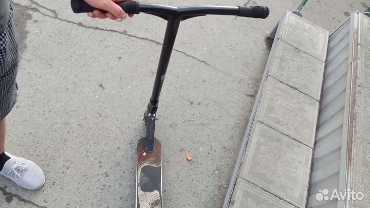 Трюковой самокат