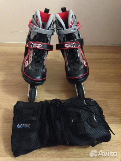 Роликовые коньки Re:Action и защитные элементы