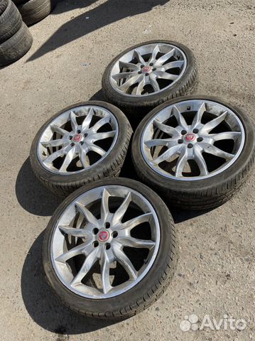 Комплект колес на Jaguar/Volvo/Ford r20