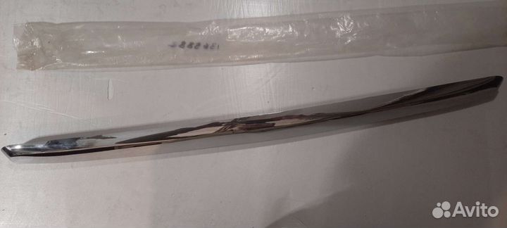 Накладка крышки багаж. Focus II (1365882)