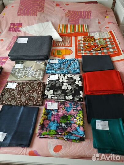 Мех. Ткань. Лоскуты. Кожа