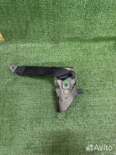 Ремень безопасности задний правый Mazda 3 bk Хэчбек