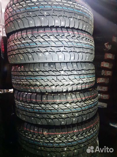 Viatti Bosco Nordico V-523 215/70 R16 100T