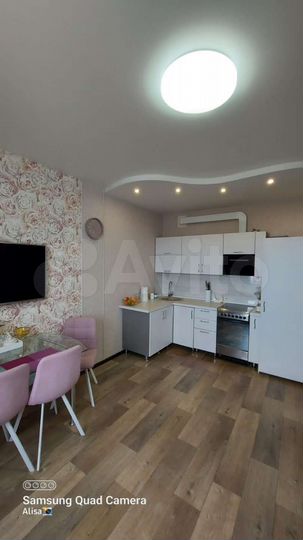 2-к. квартира, 55 м², 5/5 эт.