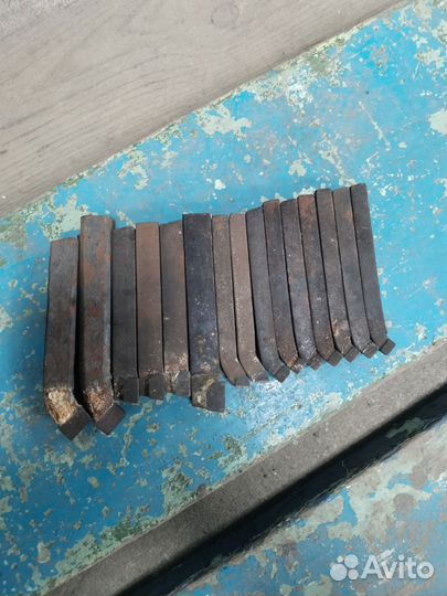 Резцы СССР 15 шт (державка на 20)