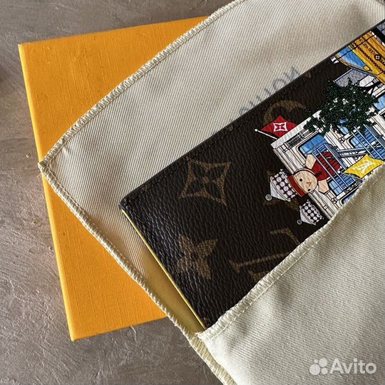 Обложка на паспорт Louis Vuitton