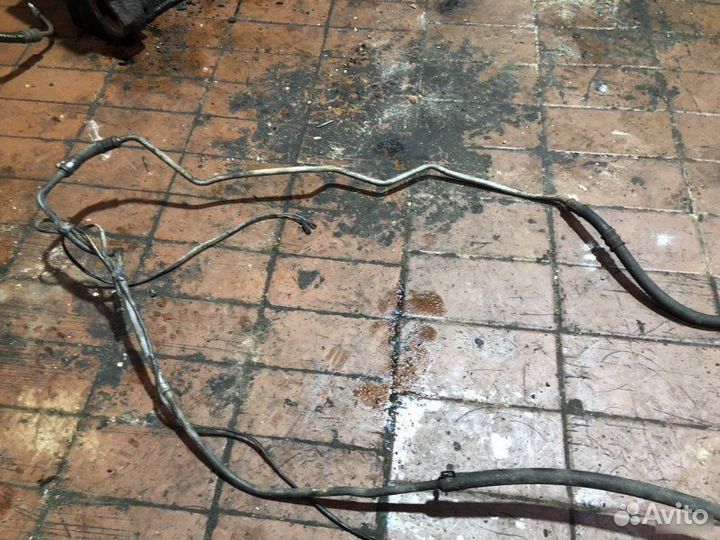 Трубка гур Chrysler Sebring 2