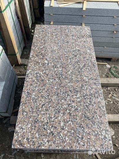 Гранитная плита