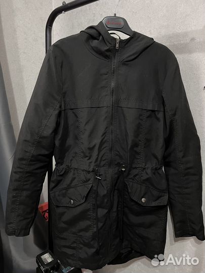 Ветровка женская