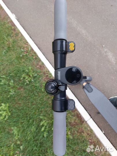 Электросамокат ninebot E22