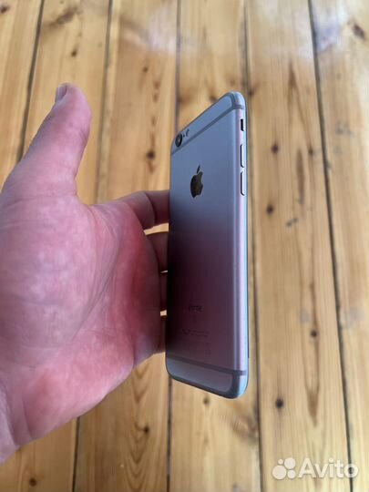 Телефон iPhone 6s 64гб