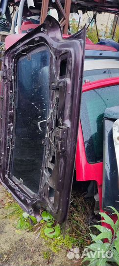 Крышка багажника Джип Гранд Чероки