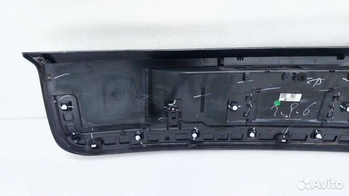 Б/У Б/У Накладка двери багажника Состояние
