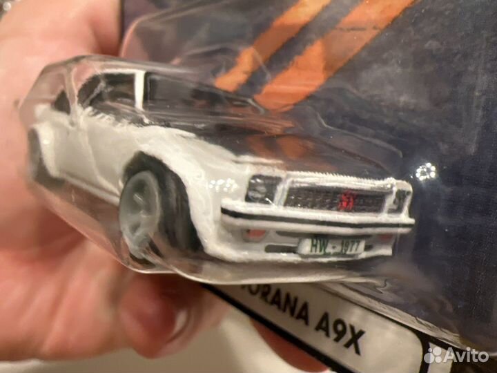 Hot Wheels Premium Boulevard 76-80