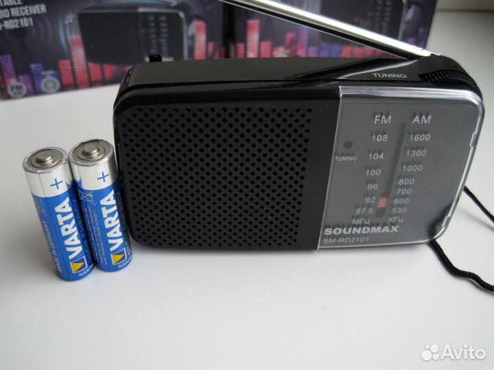 Карманный радиоприемник soundmax RD2101 новый