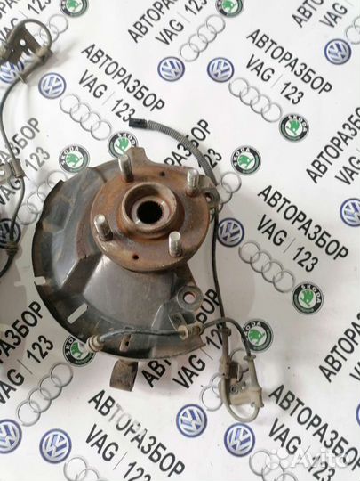 Поворотный кулак Hyundai Solaris