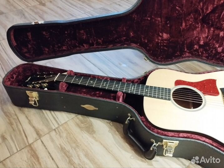 Акустическая гитара Taylor 510