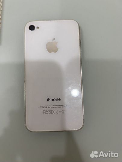 iPhone 4, 8 ГБ