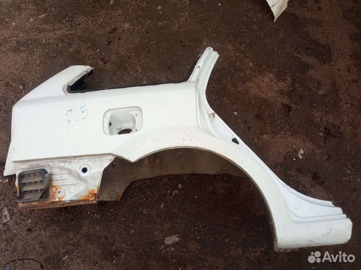 Крыло Chevrolet Lacetti универсал