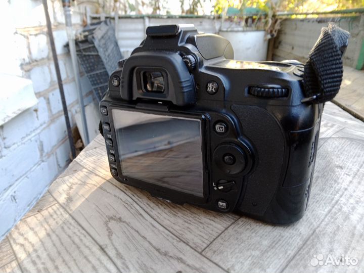 Nikon D90 body