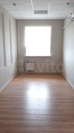 Офисное помещение, 15 - 25 м²