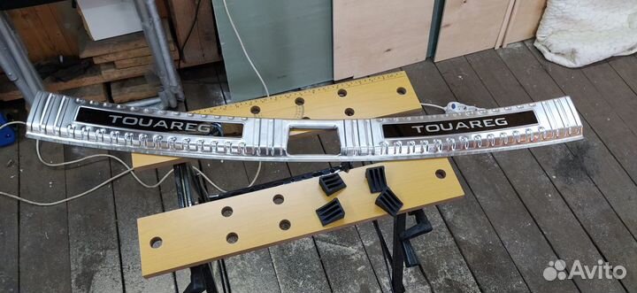 Накладка на Touareg 3 (CR)