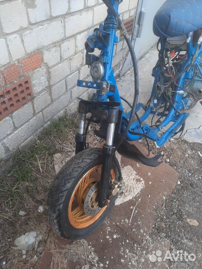 На запчасти скутер