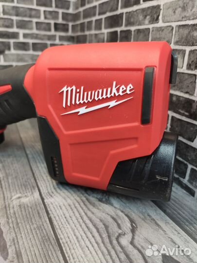 Труборез Milwaukee C12PPC