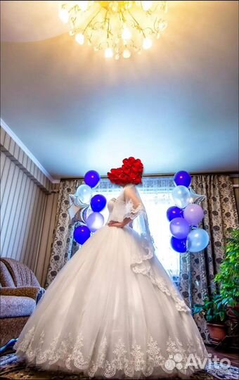 Свадебное платье