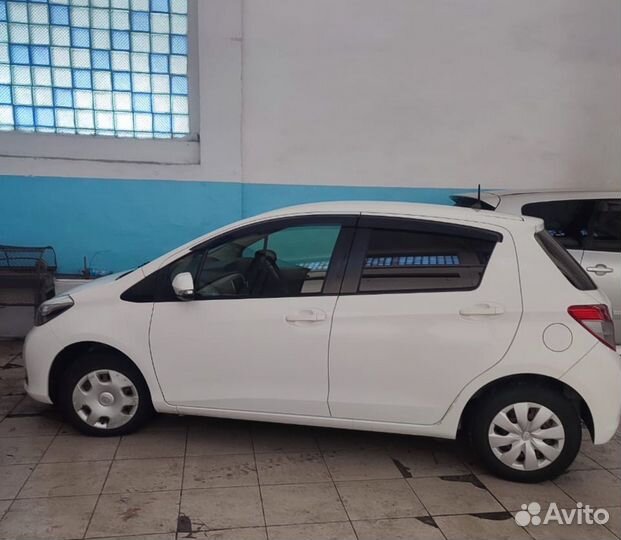 Toyota Vitz 1.0 CVT, 2014, 237 000 км