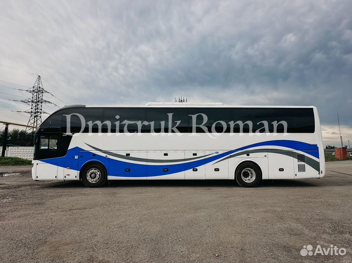 Туристический автобус Zhong Tong LCK6127H Compass, 2024