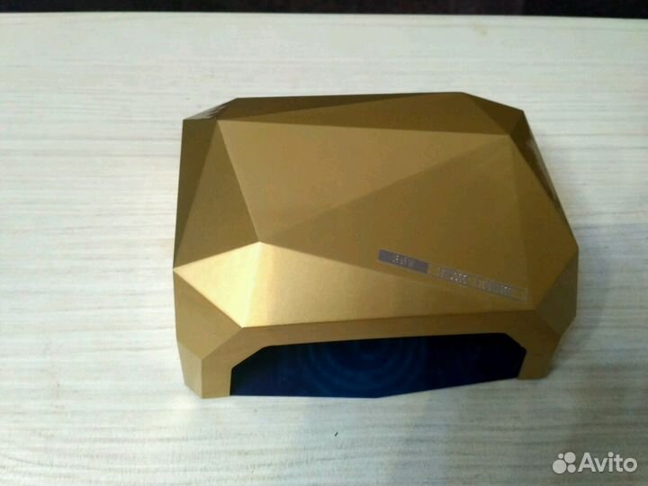 Продам уф лед лампу для ногтей(гибридная)