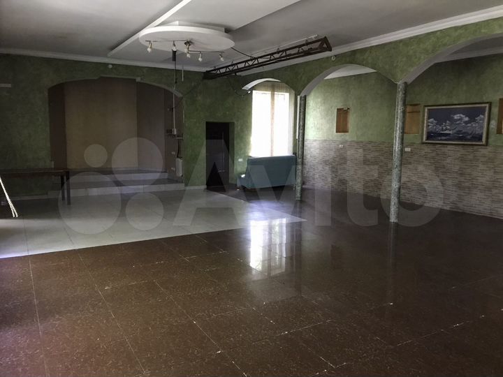 Помещение Свободного назначения, 200 м²