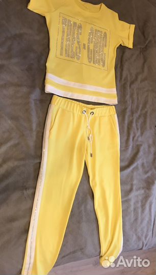 Одежда для девушки размер 42-44