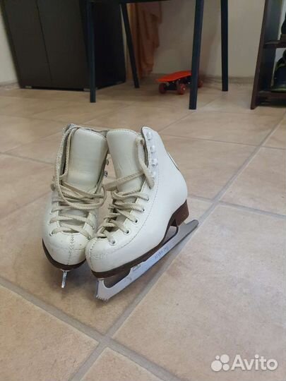 Коньки Wifa детские профессиональные