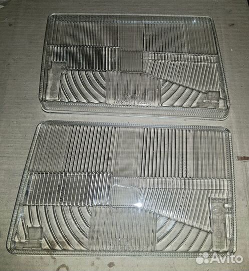 Стекло фары Газ 3110 3302 31029 Москвич 2141 новое