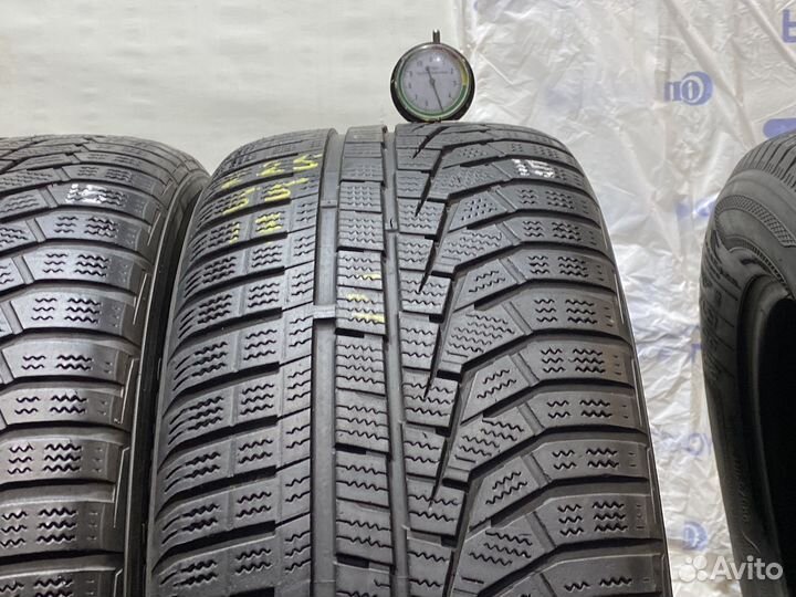 Hankook Winter I'Cept Evo2 W320 225/55 R17