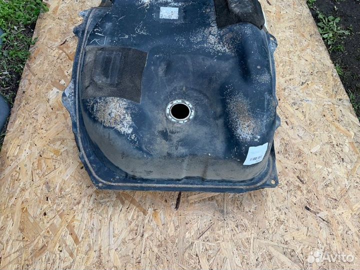 Топливный бак Mazda Cx-7