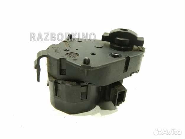 Моторчик заслонки печки 64116935442